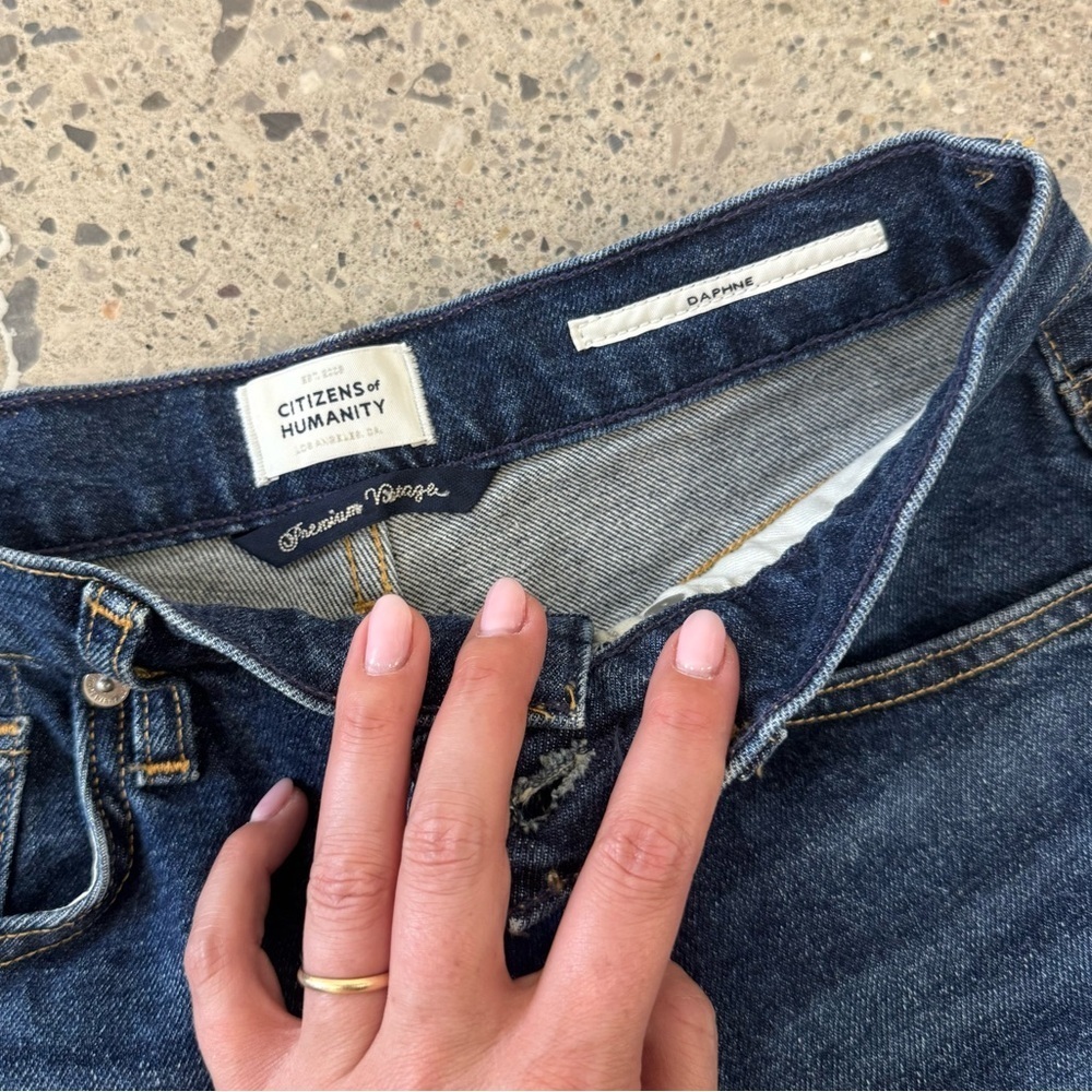 Citizens Of Humanity Daphne Straight Leg Denim Jean - Dark Blue - Size 24 - NWOT - Picture 3 of 11